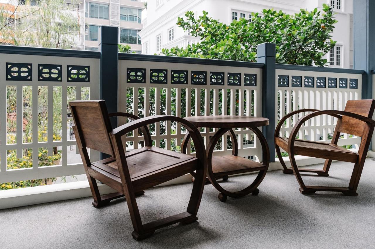 Hotel Baan Vajra à Bangkok Extérieur photo