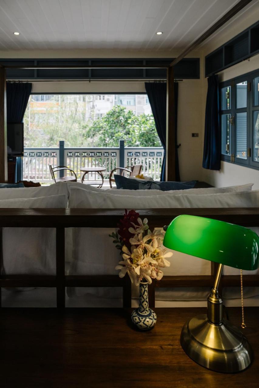 Hotel Baan Vajra à Bangkok Extérieur photo